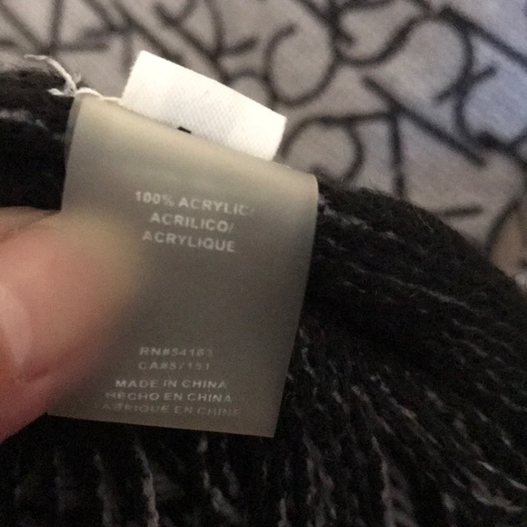 Calvin Klein black and grey CK logo scarf 💕 78” - Picture 8 of 9